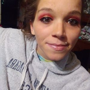 Meet your Posher, Klarissa